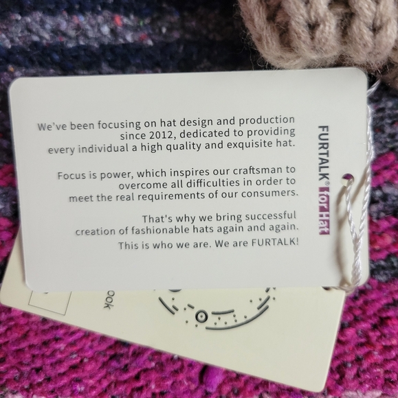 NWT furtalk womens slouchy beanie tan knit winter hat - Picture 5 of 6